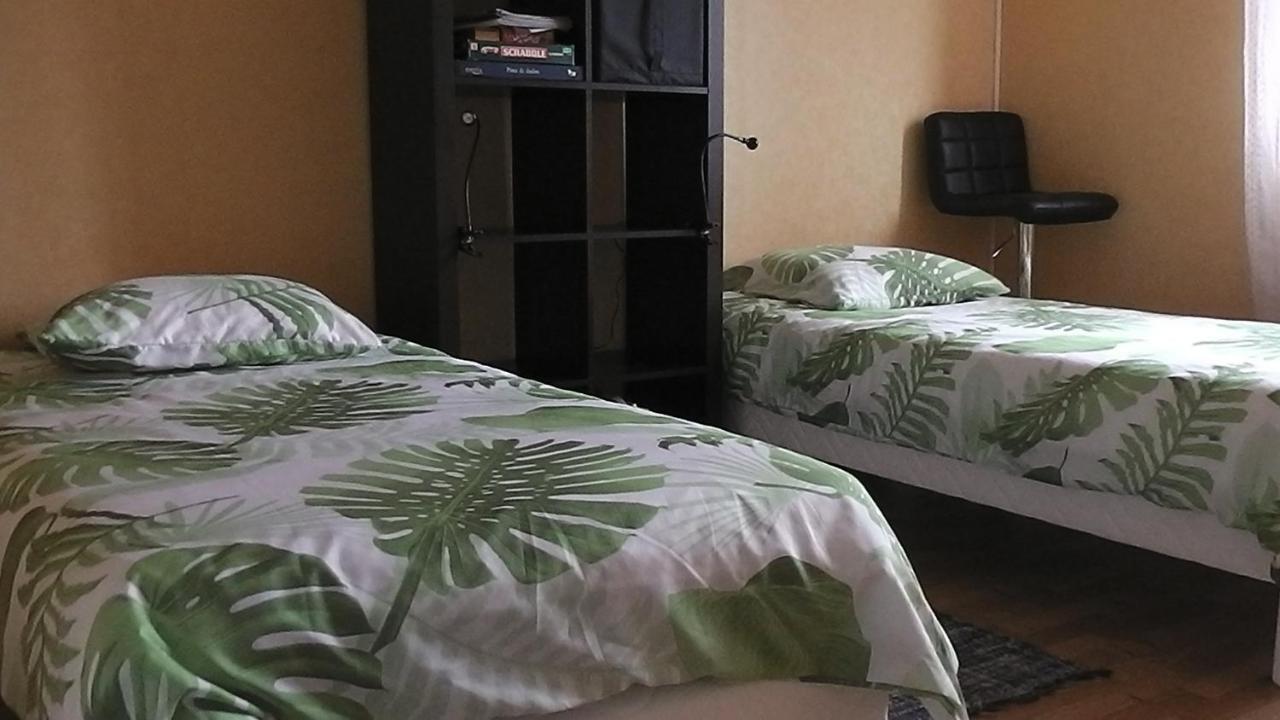 Chez Christian Et Isa Apartment Haudainville ภายนอก รูปภาพ